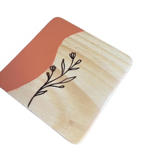 Sous-verre rond en bois de designer, motif floral, découpe au laser, sous-verre pour thé, café, décoration de la maison - Product Image 1