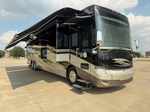 Factory Direct Class A Motorhome RV Luxury Camper for Wholesale Export Luxury Mobile Home RV Camper <b>Coach</b> with Modern Interior - Product Image 4