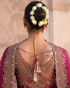ชุดเดรส Anarkali Lehenga Choli แบบยาวประดับประดาอย่างหรูหราสไตล์ปากีสถาน สำหรับผู้หญิง ชุดเจ้าสาวงานแต่งงาน ชุดงานเลี้ยงสุดหรู ผ้าอะคริลิกกันยับ - Product Image 4
