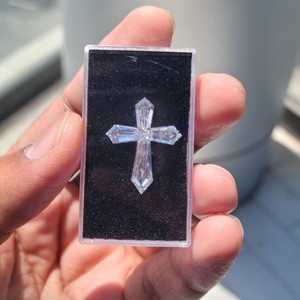 Diamant de laboratoire exclusif en forme de croix |   Diamant en vrac certifié IGI, taillé sur mesure, pour bijoux de luxe - Product Image 3