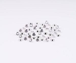 1.70 MM, Diamante natural suelto, Diamante sal y pimienta, Diamante de talla brillante redonda, Diamante Melee de fantasía para la elaboración de joyas - Product Image 4
