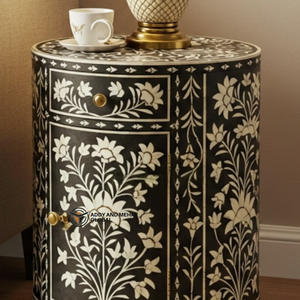Mesa de Noche Redonda de Lujo Moderna con Incrustaciones Florales Negras, Ecológica, Hecha a Mano, con 2 Cajones y Almacenamiento - Product Image 3
