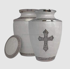 Urna Funeraria de Aluminio de 10 Pulgadas Estilo Americano Personalizada al por Mayor con Diseño de Cruz Grabada para Cenizas Humanas y de Mascotas, Artículos Funerarios - Product Image 2