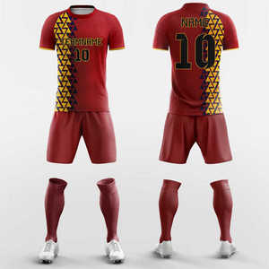 Uniforme de Fútbol Personalizado de Alta Calidad, Transpirable y Ecológico, 100% Poliéster, para Hombre y Mujer, con Diseño de Logotipo Personalizado - Product Image 6