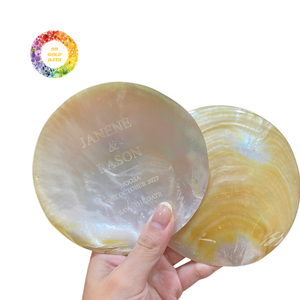 Assiette de service en nacre naturelle, gravée avec logo personnalisé, plat en coquille pour caviar, sushis, apéritifs, décoration de mariage et de restaurant - Product Image 1