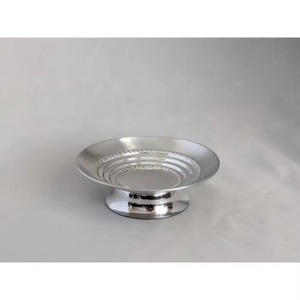 Porte-savon contemporain en acier inoxydable, élégant support de savon en métal pour salle de bain avec dossier surélevé - Product Image 2