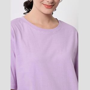 Camiseta de punto informal de manga corta con diseño de mariposa para mujer, transpirable, con logo, de poliéster/algodón, para verano STELLAR - Product Image 1