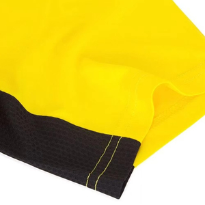 Servicio profesional que garantiza que estas camisetas de sublimación, procedentes de un exportador mayorista, cumplan con los altos estándares de suministro global. - Product Image 4
