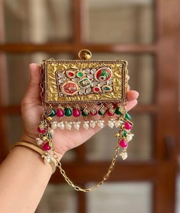 Bolso de mano Kundan chapado en plata, hecho a mano, de tamaño mediano, dorado, tradicional indio para bodas, F S INTERNATIONAL Uttar - Product Image 3