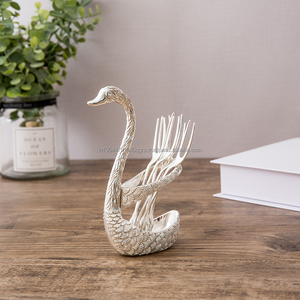 Ensemble de fourchettes en métal de support de cygne de haute qualité pour le restaurant de noce au meilleur prix de l'Inde - Product Image 5
