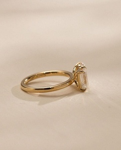 Anillo Toi et Moi Moderno con Diamantes de Corte Redondo y Ovalado de 1.00CT Cada Uno, Cultivados en Laboratorio, Oro Sólido de 14K, para Bodas, Fiestas y Ocasiones Especiales - Product Image 4