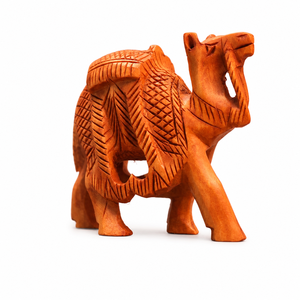 Statue de chameau en bois sculptée à la main, moderne et écologique, figurine animale pour la décoration intérieure, présentation sur table, cadeau de pendaison de crémaillère ou de mariage - Product Image 4