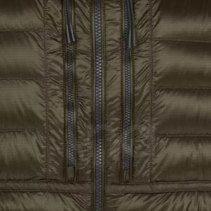 Chaqueta Acolchada Cálida con Forro Transpirable y Costuras Resistentes para Viajes al Aire Libre y Estilo Urbano - Product Image 4