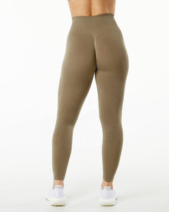 Ropa de yoga sin costuras, cómoda, recién llegada, leggings transpirables para mujer. - Product Image 6