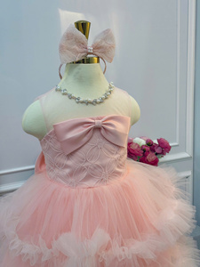 Vestido Maxi Casual para Niñas al por Mayor con Lazo 3D y Múltiples Capas, Estilo Halter, ODM para Toda Ocasión - Product Image 3