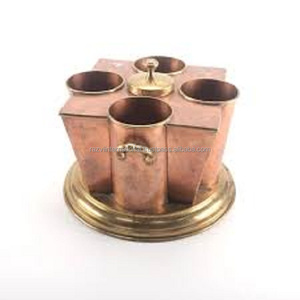 Refroidisseur à vin vintage en acier inoxydable fait main, élégant seau à glace pour refroidir les boissons - Product Image 1