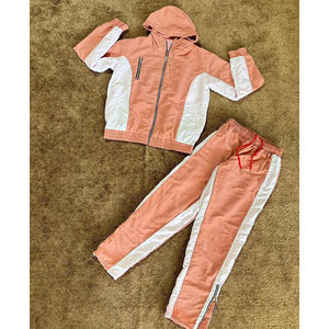 Traje cortavientos ligero de nailon impermeable, conjunto de chándal cortavientos de nailon y poliéster personalizado para verano - Product Image 3