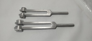 Diapason orthopédique de diagnostic 512 Hz, instrument médical réutilisable en aluminium pour l'évaluation neurologique et physique - Product Image 4