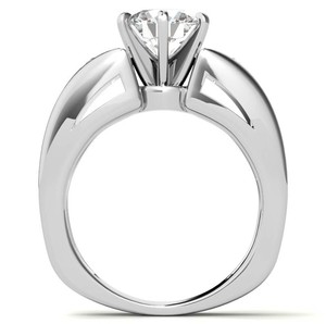 Bague en moissanite taille ronde en argent sterling 925 plaqué or blanc, solitaire classique de luxe pour fiançailles, mariage, promesse ou mariée - Product Image 2