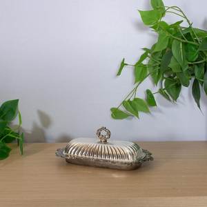 Classic <b>Covered</b> Butter Holder with Tray Functional and Stylish Addition for <b>Dining</b> <b>Table</b> and Kitchen Home Hotel & Restaurant Use - Product Image 2