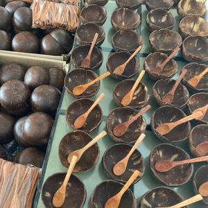 Bol en noix de coco 2026, matériau écologique et propre, idéal pour servir des smoothies et une présentation élégante en cuisine – Vente Flash - Product Image 2