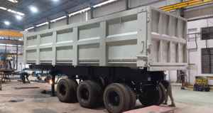 Remorque à benne basculante multi-essieux personnalisable avec une grande capacité de charge et un châssis durable pour les applications de construction et minières - Product Image 5