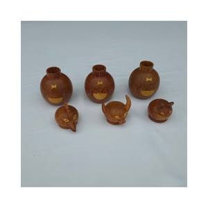Hien Luong Vietnam Artisanat Boîtes à épices en bois massif - Durables, écologiques, imperméables et faciles à nettoyer, vente en gros OEM/ODM - Product Image 4