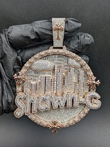 Colgante Medallón Personalizado con Nombre en Plata de Ley 925, Diseño de Ciudad, Tono Oro Rosa, Joyería Hip Hop con Diamantes - Product Image 3