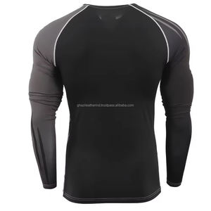 Vêtements personnalisés Vêtements de protection solaire Rush Guard Vêtements pour hommes Chemise de compression Rashguard Gilets pour hommes Rash Guard Meilleurs rashguards - Product Image 2