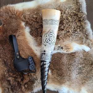 Traditional Viking Horn Mug Natural Ox Horn Nordic Beer <b>Cup</b> Handmade Craft - Product Image 1