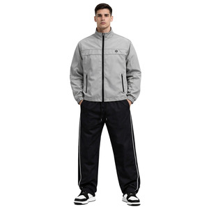 Custom <b>Men</b>’s Tracksuit Lightweight Nylon Windbreaker <b>jacket</b> for <b>men</b> Streetwear Low MOQ Outerwear Wind Resistant Wholesale OEM - Product Image 1