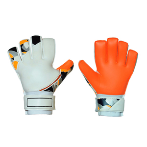 Gants de gardien de but professionnels de nouvelle conception, cuir de haute qualité, gants de football imperméables avec protection des doigts - Product Image 1