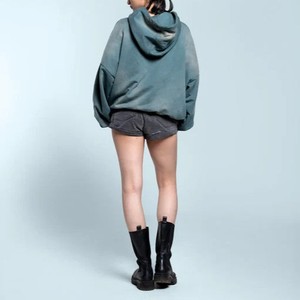 Vente en gros : Sweat à capuche pour femme, style urbain, coupe oversize à épaules tombantes, en coton, manches longues, design personnalisé, devant délavé à l'acide - Product Image 2
