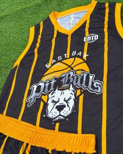 Conjunto de Uniforme de Baloncesto Sublimado Personalizado, Transpirable, de Secado Rápido, Fabricante OEM ODM - Product Image 4
