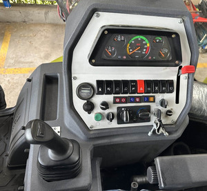 รถตักล้อยาง VHM EFX100 75 กิโลวัตต์ แบบ Backhoe Loader ระบบบังคับเลี้ยวแบบ Crab Steer พร้อมแขนตักแบบ Telescopic  จอยสติ๊กควบคุม ราคาประหยัด เครื่องจักรก่อสร้าง ขับเคลื่อน 4 ล้อ - Product Image 5
