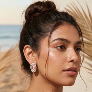 Pendientes de Perlas Vintage para Mujeres y Niñas, Diseño en Espiral Antideslustre, Joyería Ligera - Product Image 5
