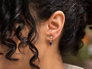 Pendientes de Aro con Corte de Pera en Plata 925 con Moissanita y Diamantes de Imitación, Chapados en Oro de 18K, Diseño Minimalista para Mujer - Product Image 2