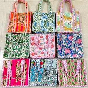 Bolso Tote de Algodón con Estampado Floral, Forro de Lona, Cierre de Cremallera, Estilo Bohemio, Bolso de Hombro Vintage para Mujer, para Viajes de Invierno y Verano - Product Image 1