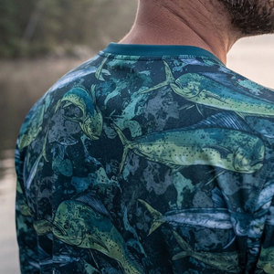 Camisa de Pesca Moderna para Hombre con Estampado de Sublimación Personalizable, Cuello Redondo, Diseño con Patrón de Peces - Product Image 4