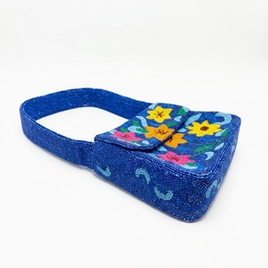 Bolsos de hombro florales con cuentas hechos a mano y detalles intrincados para looks elegantes, regalos y ocasiones especiales - Product Image 1
