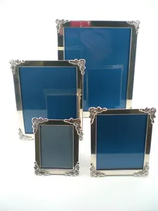 Marco de Fotos Metálico Ecológico y Duradero, Diseño Moderno Hecho a Mano para Decoración Estética del Hogar y Protección de Recuerdos Especiales - Product Image 3