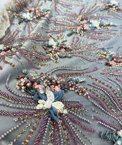 ผ้าลูกไม้ประดับตกแต่งระดับพรีเมียม พร้อมงานปักลูกปัดและเลื่อมอย่างประณีต สำหรับชุดเจ้าสาว ชุดราตรี ชุดงานเลี้ยง และงานสิ่งทอ - Product Image 3