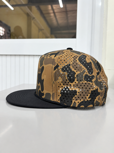 Gorra Snapback de 5 Paneles con Logotipo Personalizado, Camuflaje de Pato, Perforaciones Láser, Cierre Trasero con Cuerda, Alta Calidad, Hecha en Vietnam - Product Image 3