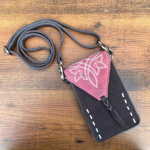 2024 nouveau Style concepteur botte point daim cuir bandoulière téléphone portable sac femmes personnalisé mode épaule étui de téléphone portable Logo - Product Image 3