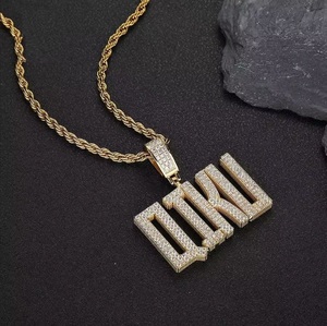 Eyes Blings Hip Hop Luxury Iced Out Letter QIKU&SOUP Colgante de Nombre Personalizado con Letra Mayúscula Cuadrada Moissanita Plata de Ley 925 - Product Image 6