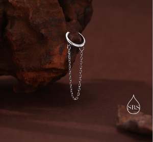 Pendiente de Oreja Minimalista de Plata de Ley sin Perforación con Cadena Colgante, Pendientes de Plata o Oro, Pendiente de Oreja con Cadena - Product Image 1