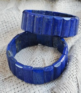 Pulseras de Resina Hechas a Mano Modernas para Chicas, Accesorios de Joyería Elegantes y para Regalo, Pulseras de Resina de Estilo Atemporal - Product Image 1