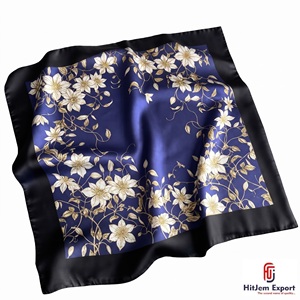 Écharpe carrée personnalisée de qualité supérieure, imprimée, légère et douce, foulard de mode pour femmes, faible MOQ, fabricant et fournisseur OEM ODM - Product Image 2