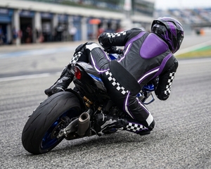 Combinaison de moto en cuir imprimé pour course, certifiée CE UKCA, cuir de vachette + cuir de kangourou, hiver, 1 pièce ou 2 pièces, classement AAA - Product Image 2