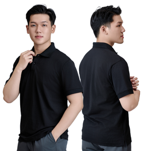 เสื้อเชิ้ตแขนสั้นผ้าถัก TC น้ำหนัก 200 กรัม ทรงปกติสำหรับผู้ชาย |   โลโก้ด้านหน้าสีดำแบบลำลองติดกระดุม |   กันยับ นุ่ม ทนทาน - Product Image 1
